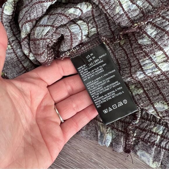 Urban outfitters butterfly print smocked balloon sleeve blouse‎ - Picture 6 of 7